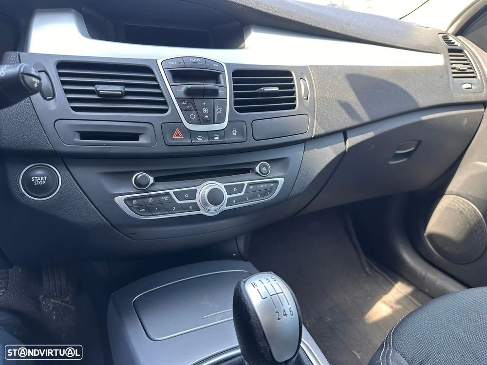 RENAULT Laguna III Hatchback (BT) 1.5 dCi Diesel 110 cv / 81 kW para peças - 18