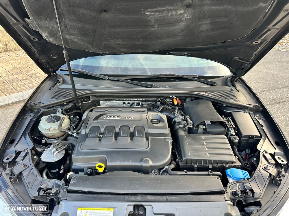 Audi A3 Sportback 1.6 TDI Attraction S tronic - 49