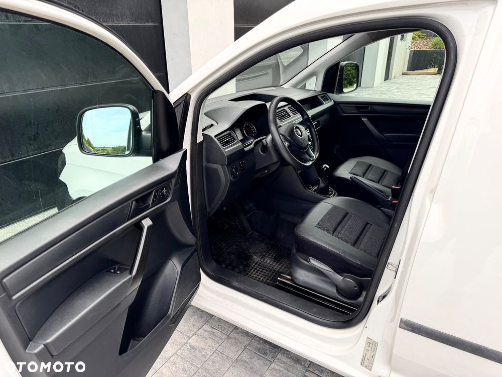 Volkswagen Caddy - 10