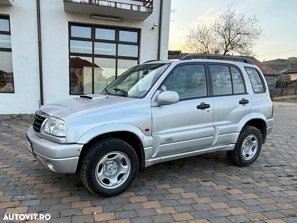 Suzuki Grand Vitara 2.0 TD Comfort Style - 2