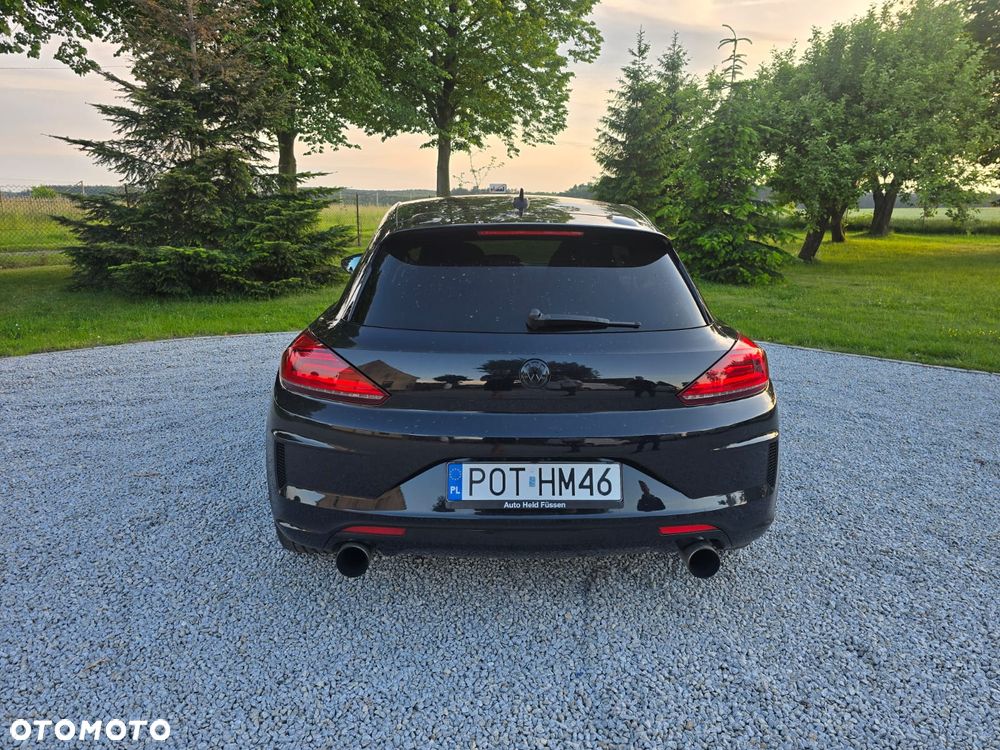 Volkswagen Scirocco 2.0 TSI BMT - 9