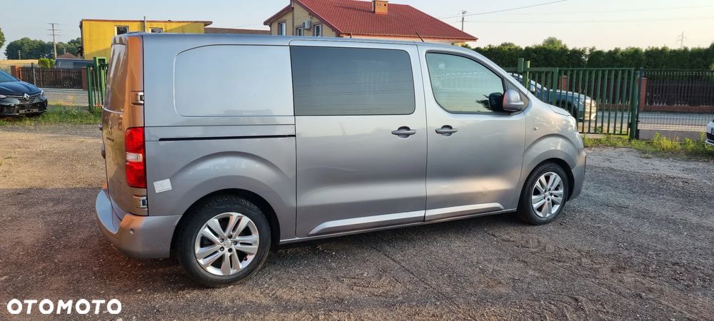 Peugeot Expert Premium L2H1 EAT6 TwinCab Komfort Plus - 4
