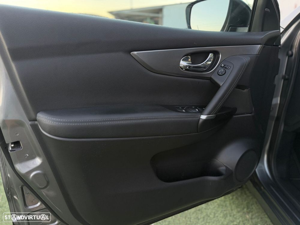 Nissan Qashqai 1.5 dCi Tekna - 19
