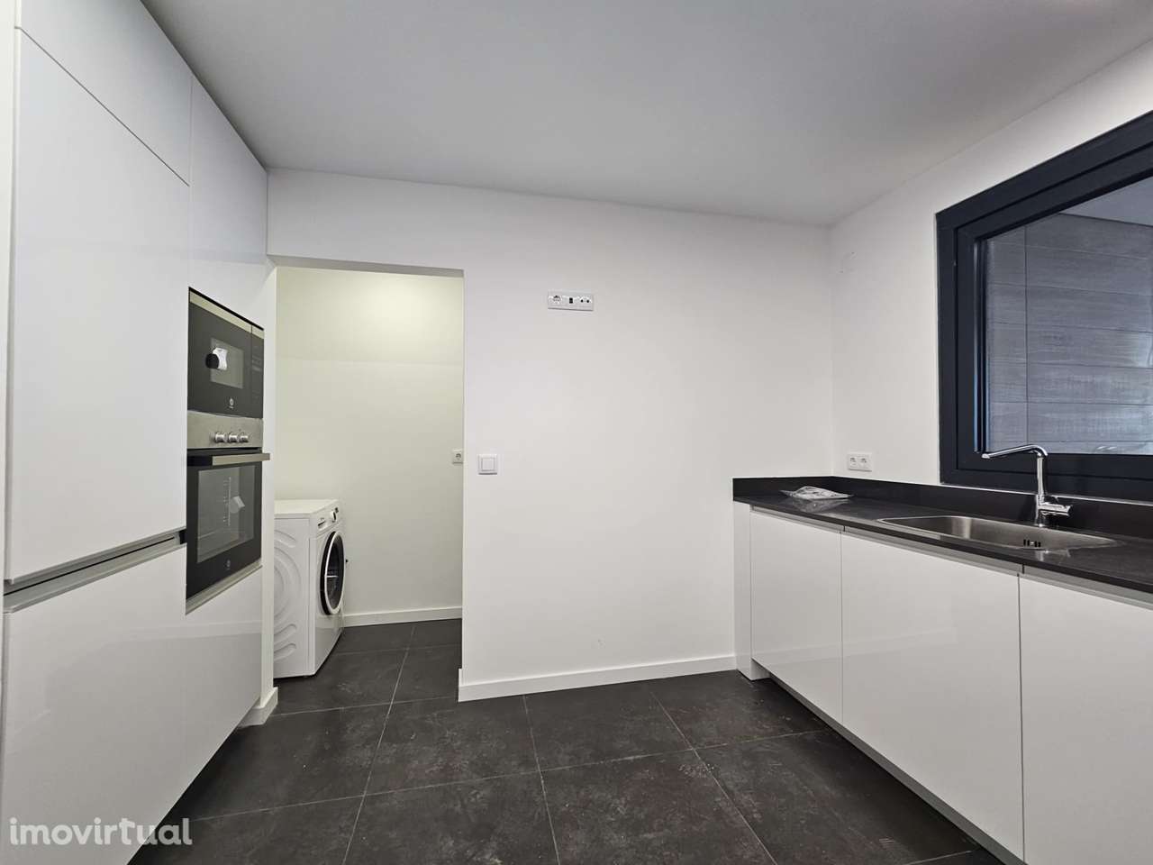 Magnifico T2 na Urbanização SkyCity - Grande imagem: 2/21