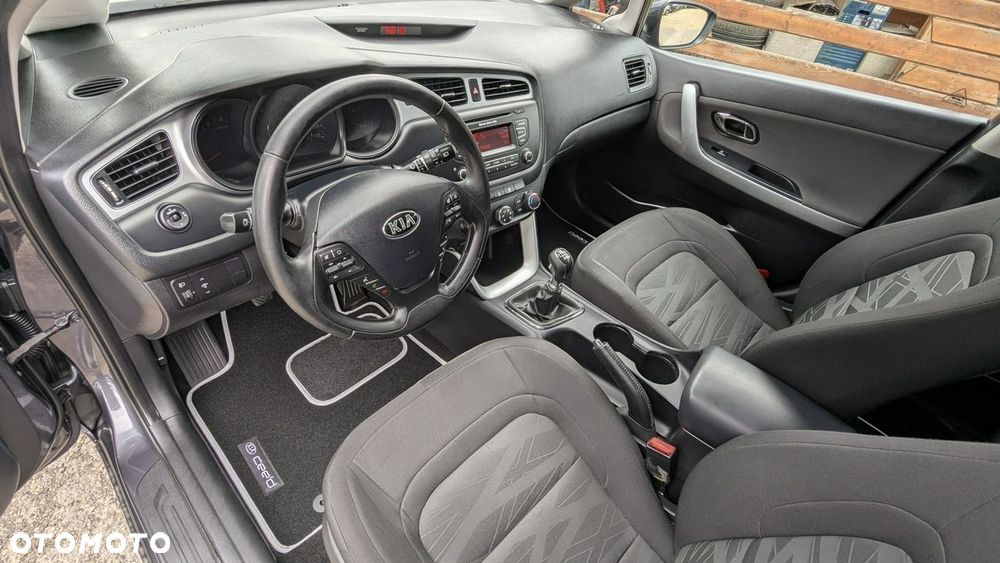 Kia Ceed 1.4 CVVT Attract - 15