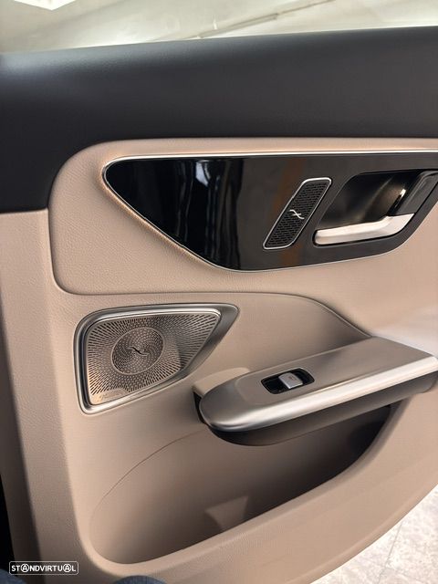 Mercedes-Benz C 300 de Avantgarde - 25