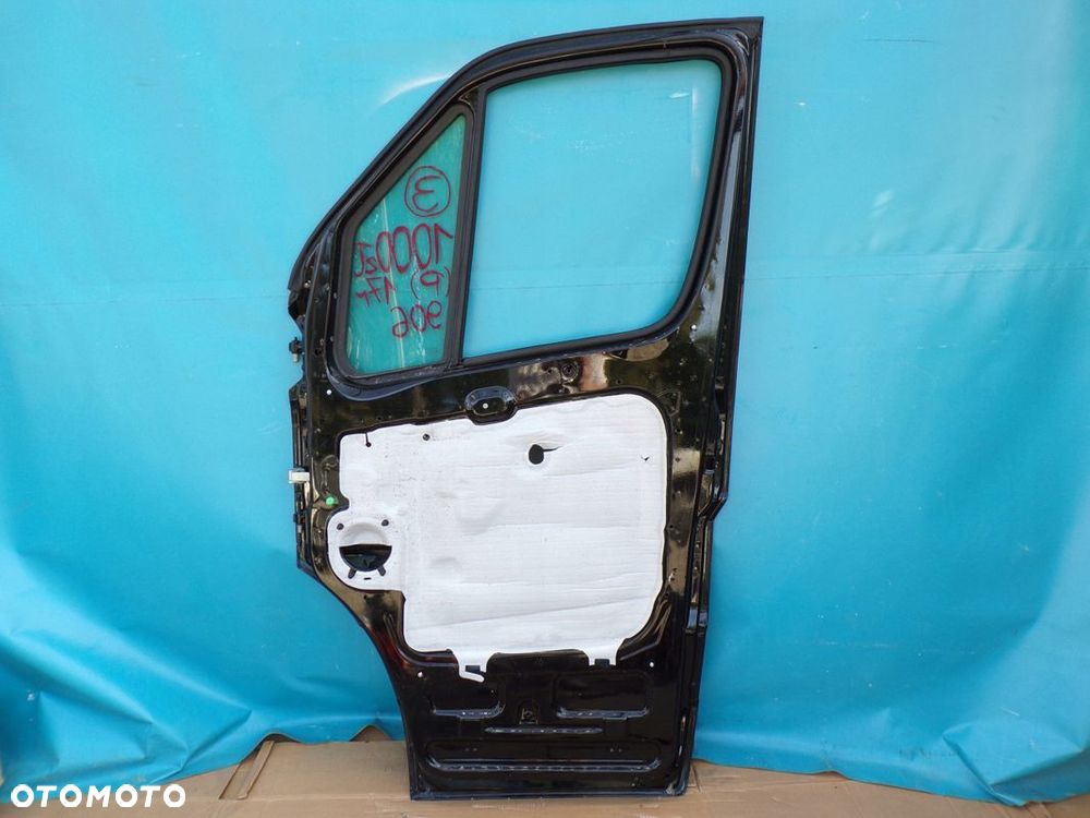 SPRINTER 906 CRAFTER 06- drzwi przednie przód PRAWE BIAŁE NOWE - 2
