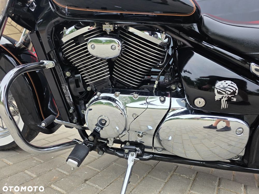 Suzuki VL 800 Volusia - 11
