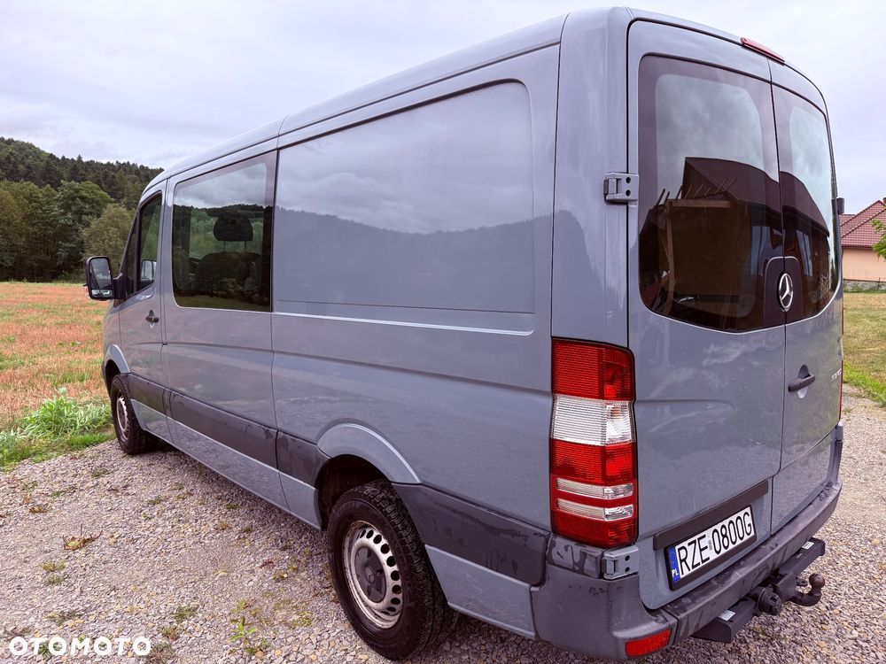Mercedes-Benz Sprinter - 10