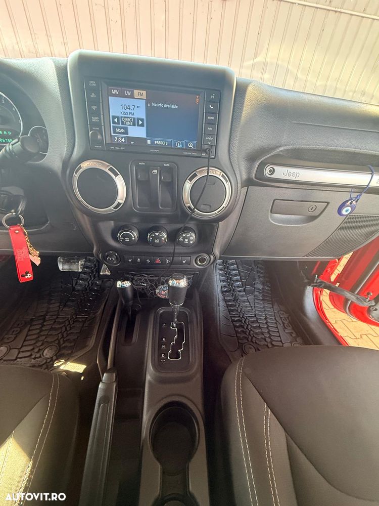 Jeep Wrangler 2.8 CRD AT Rubicon - 18