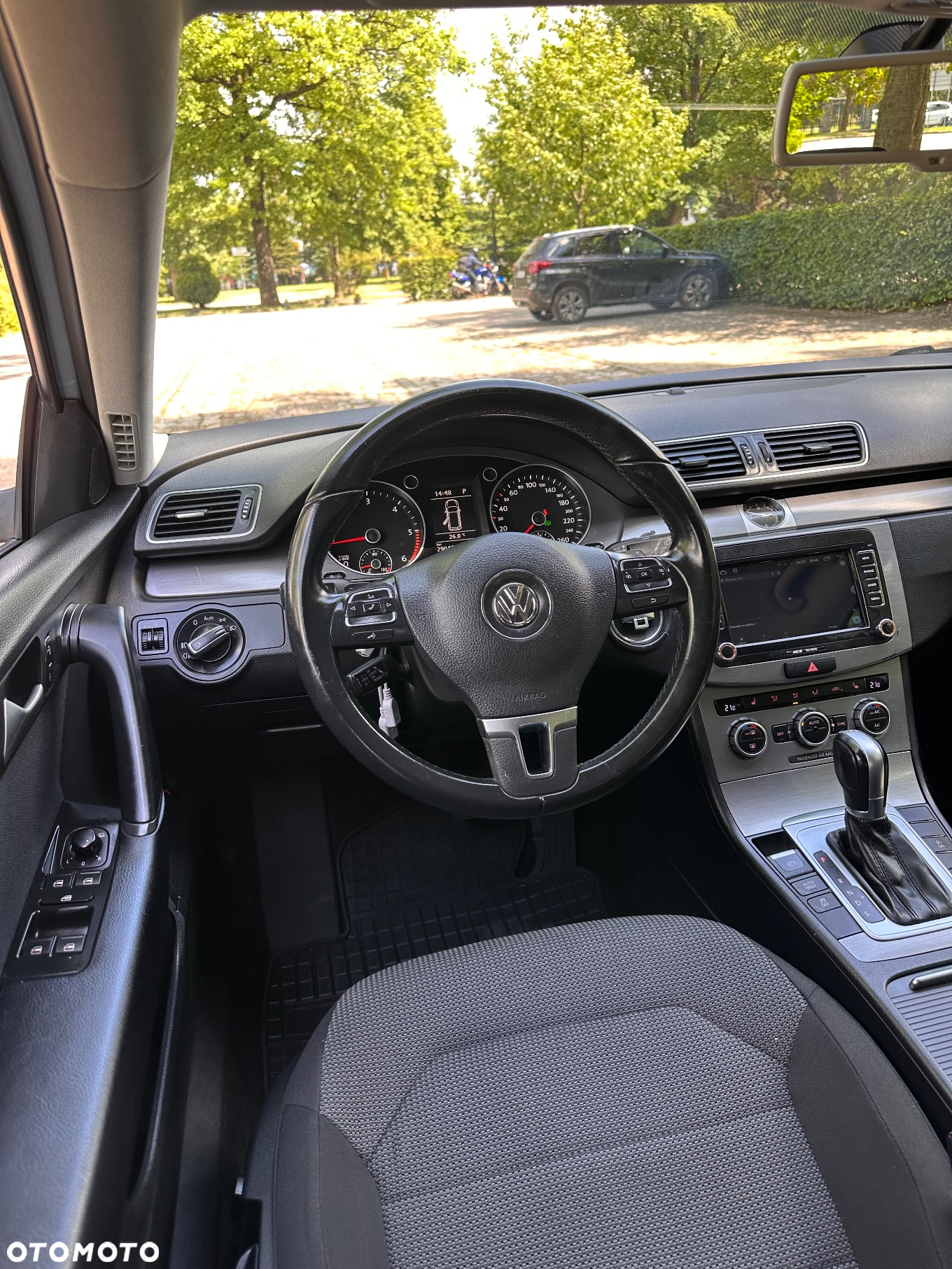 Volkswagen Passat 2.0 TDI Comfortline DSG - 23