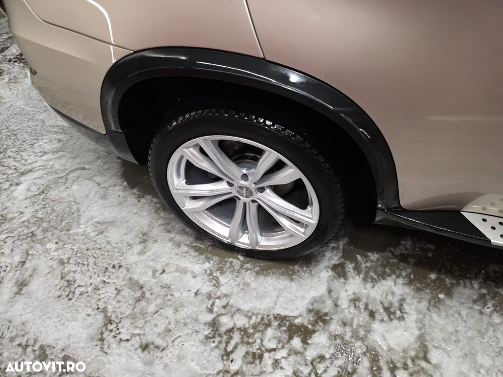 BMW X5 xDrive35i - 6