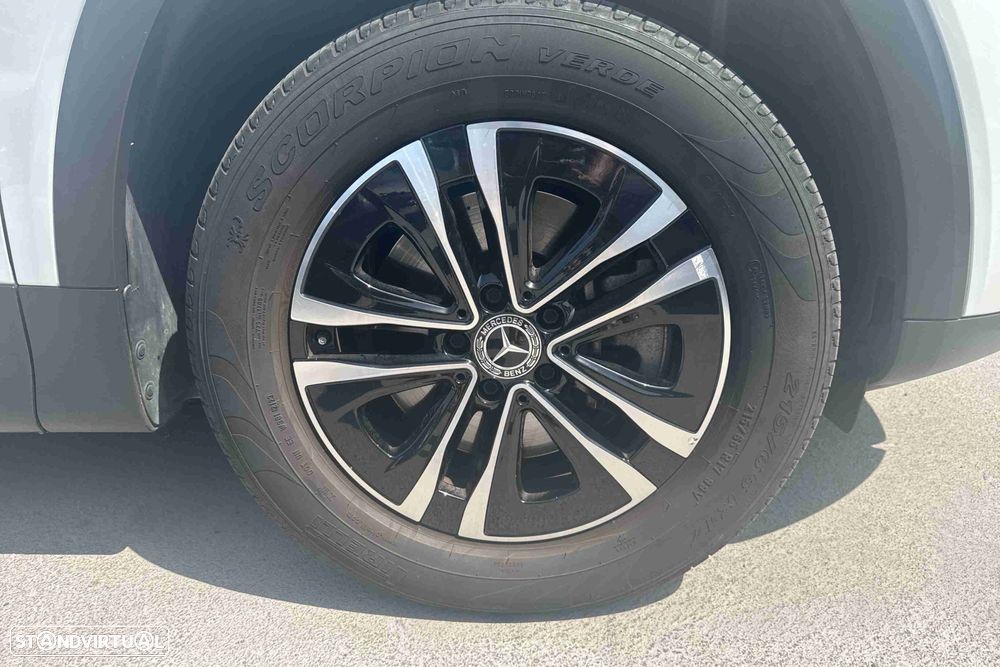 Mercedes-Benz GLB 180 d - 6