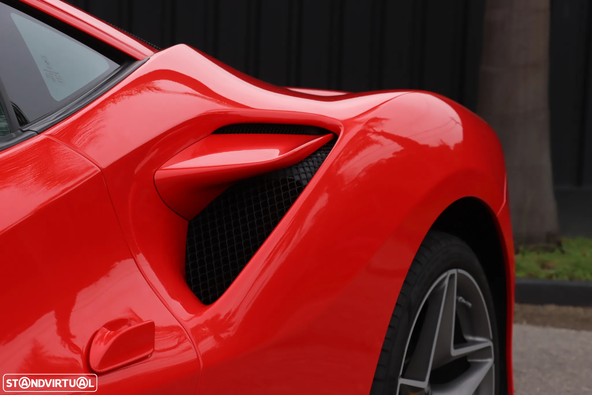 Ferrari F8 Tributo Standard - 8