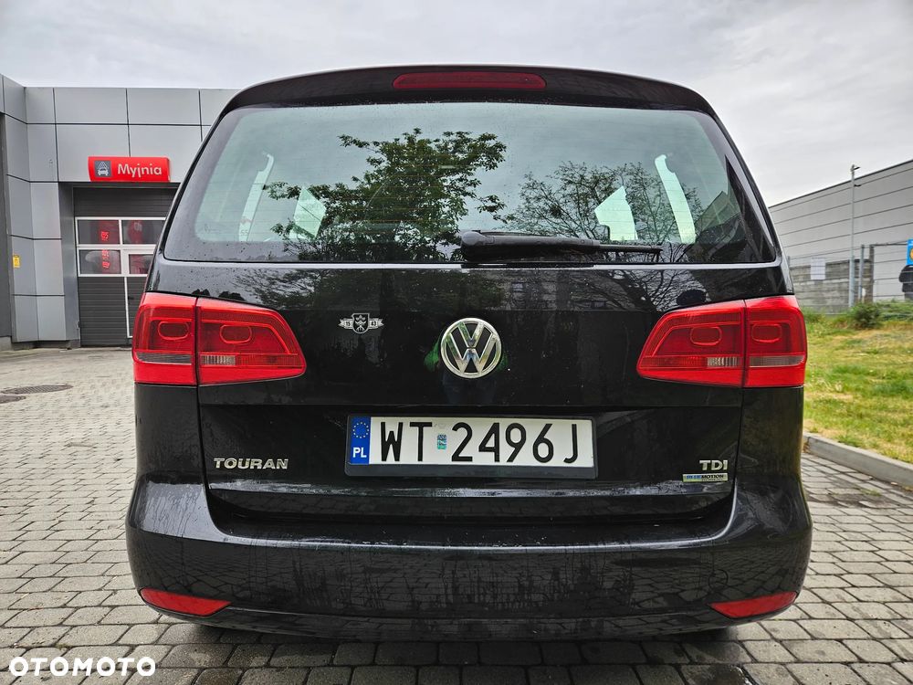 Volkswagen Touran 1.6 TDI DPF BlueMotion Technology Trendline - 16