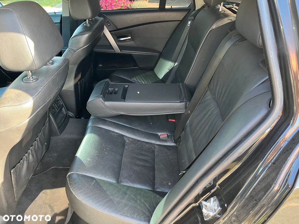 BMW Seria 5 - 12