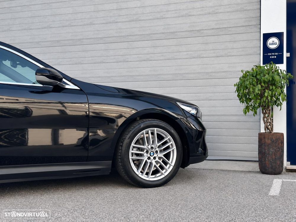 BMW 530 - 25