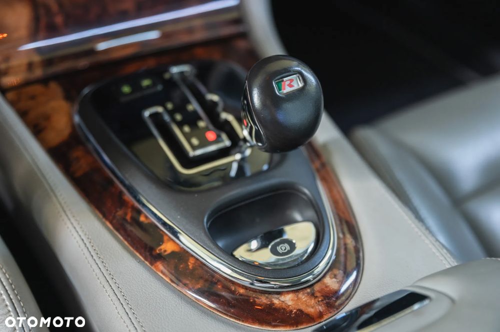 Jaguar XJR 4.2 - 11
