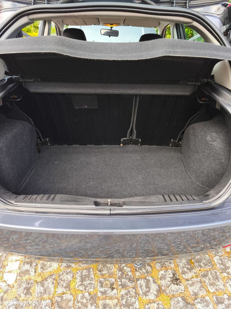 Ford Fiesta 1.25 Trend - 4