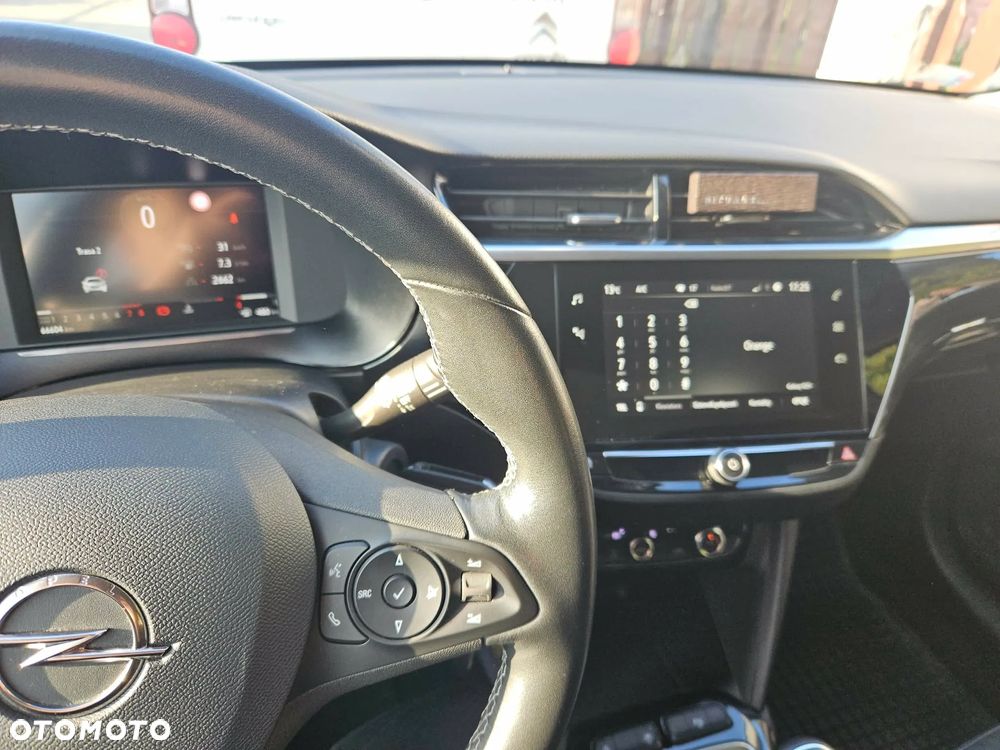 Opel Corsa 1.2 Elegance S&S - 9