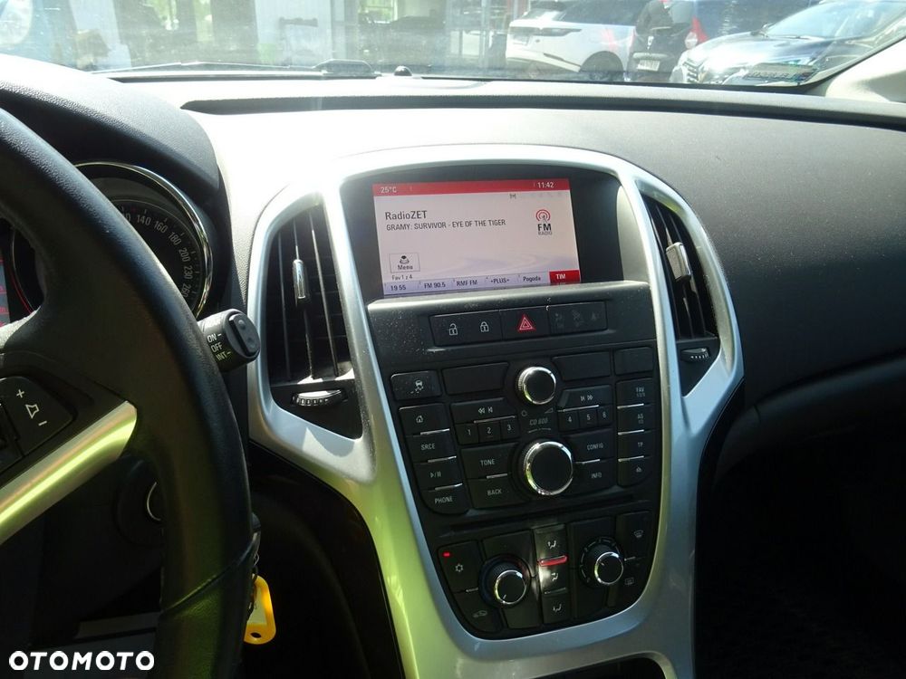 Opel Astra - 11