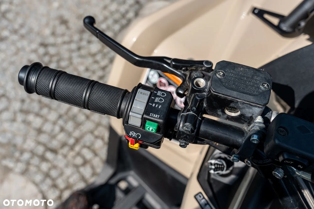 Can-Am Outlander - 27