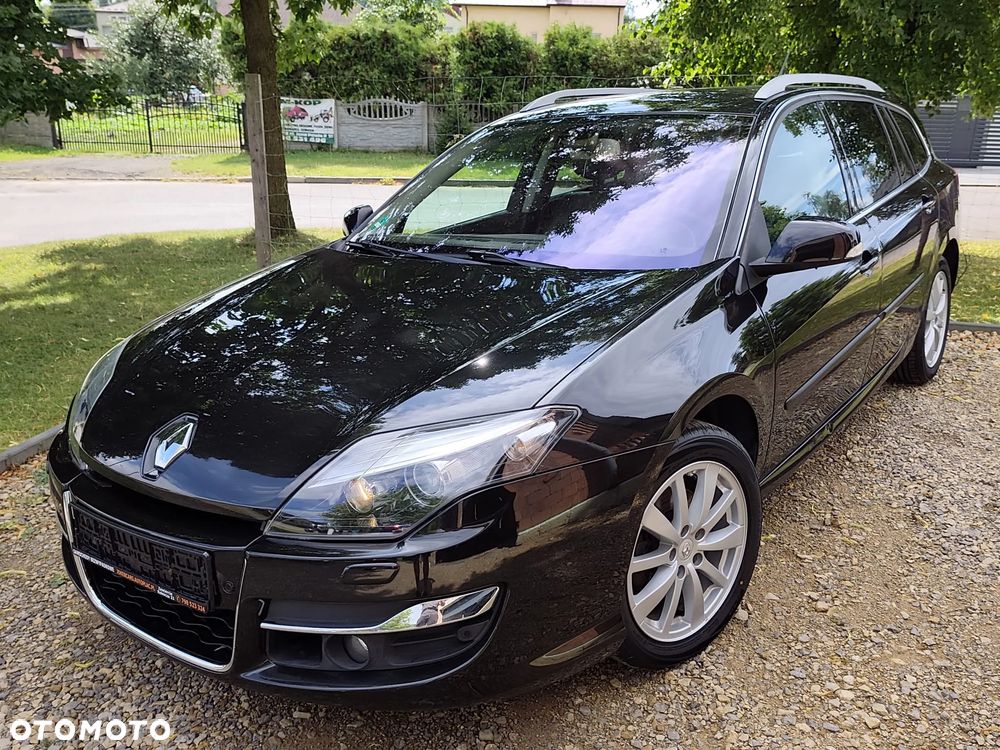 Renault Laguna dCi 180 FAP Initiale - 11
