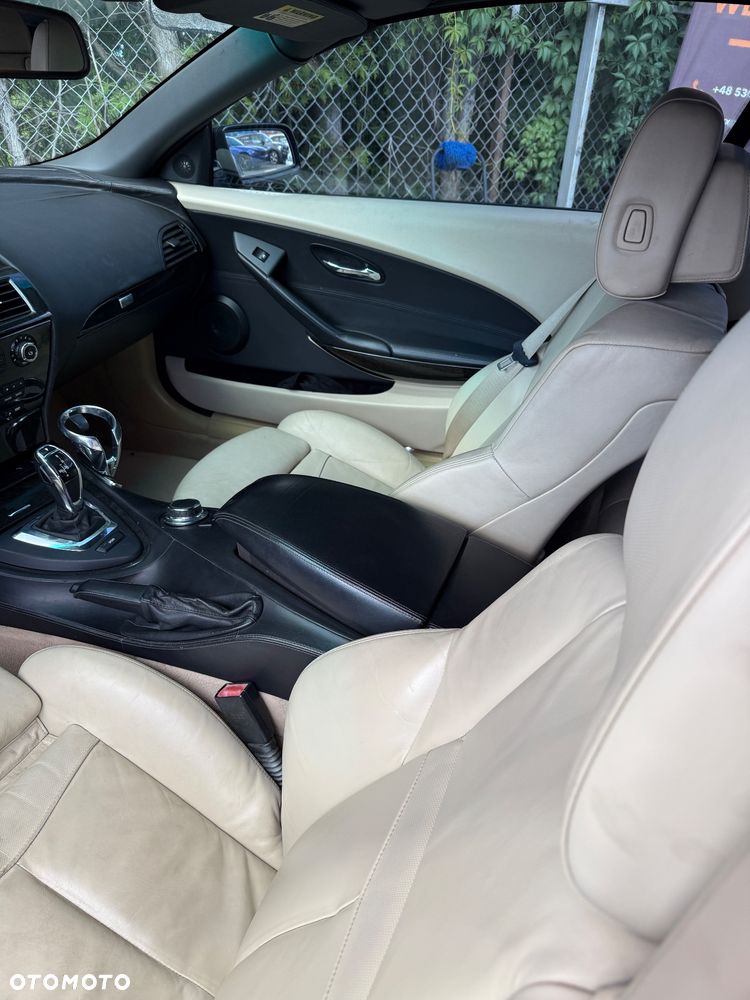 BMW Seria 6 650 i - 8