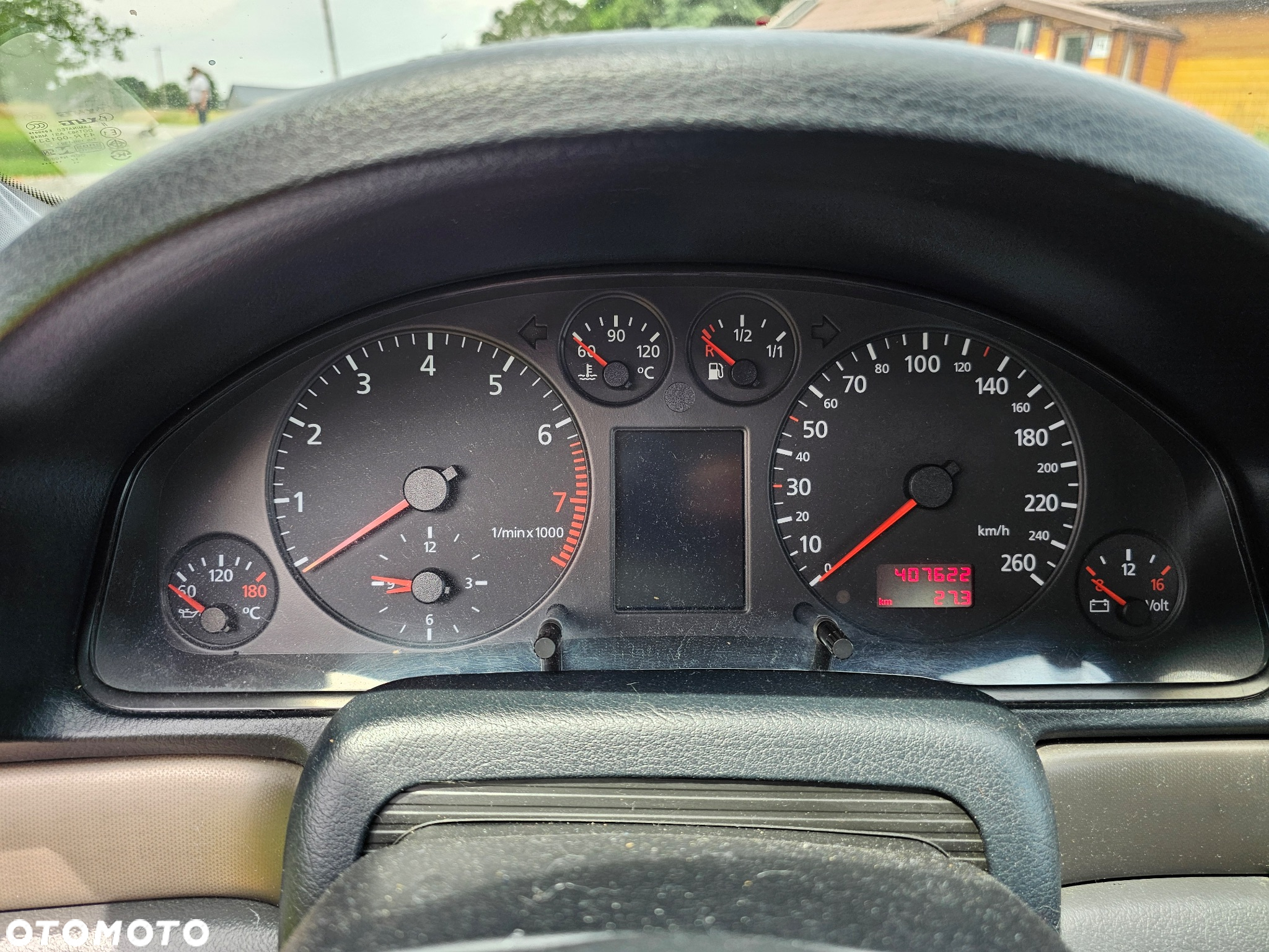 Audi A4 Avant 1.8 - 9