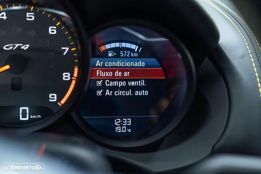 Porsche Cayman 3.8 GT4 - 37