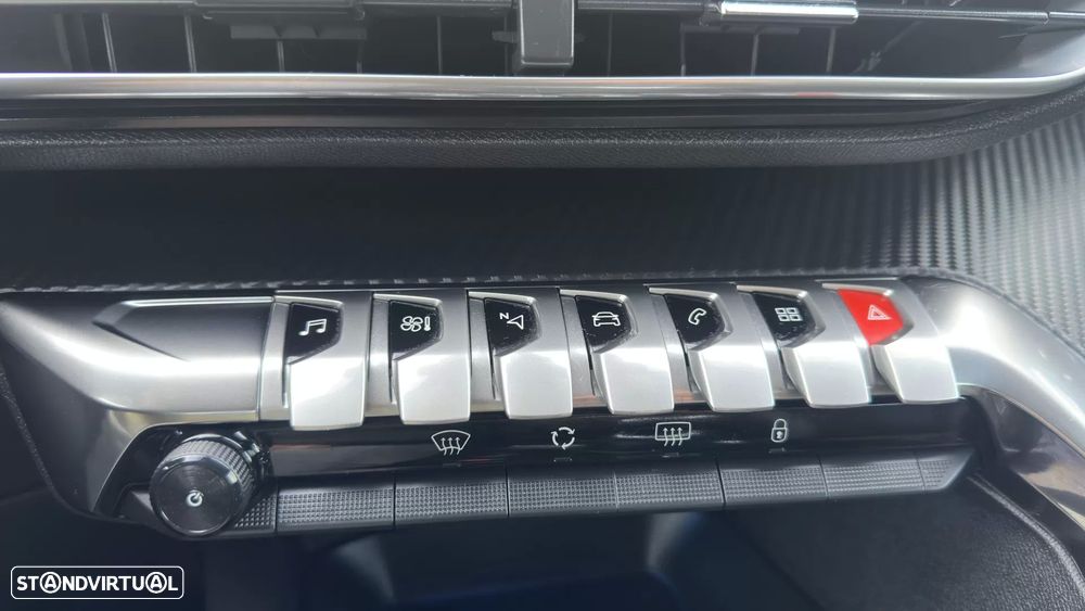 Peugeot 3008 1.5 BlueHDi Active Pack - 22