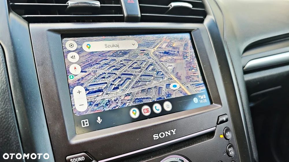 Ford Fusion 2.0 EcoBoost Titanium - 36