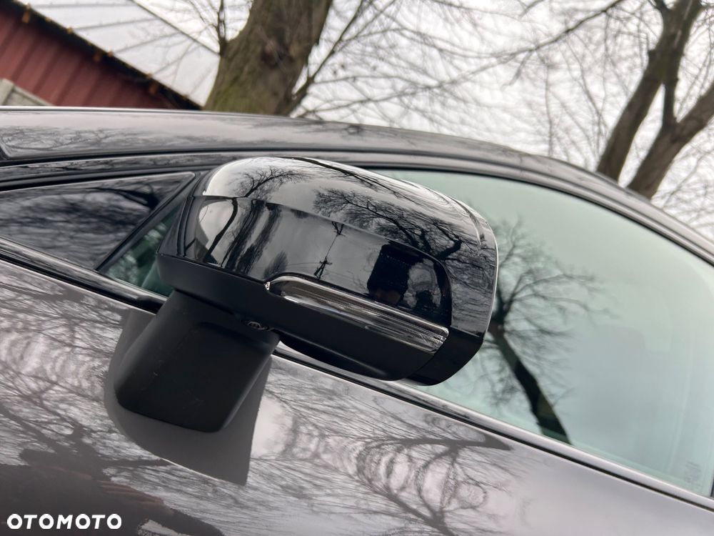 Volvo XC 60 B5 B AWD Plus Dark - 14