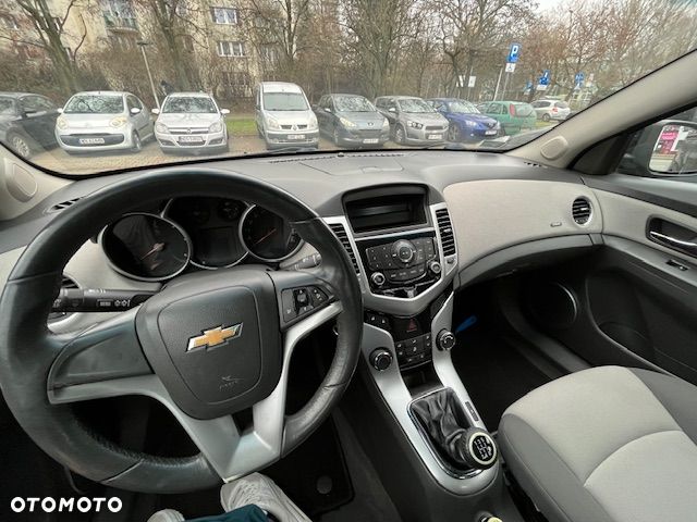 Chevrolet Cruze 2.0 VDCi LS - 9