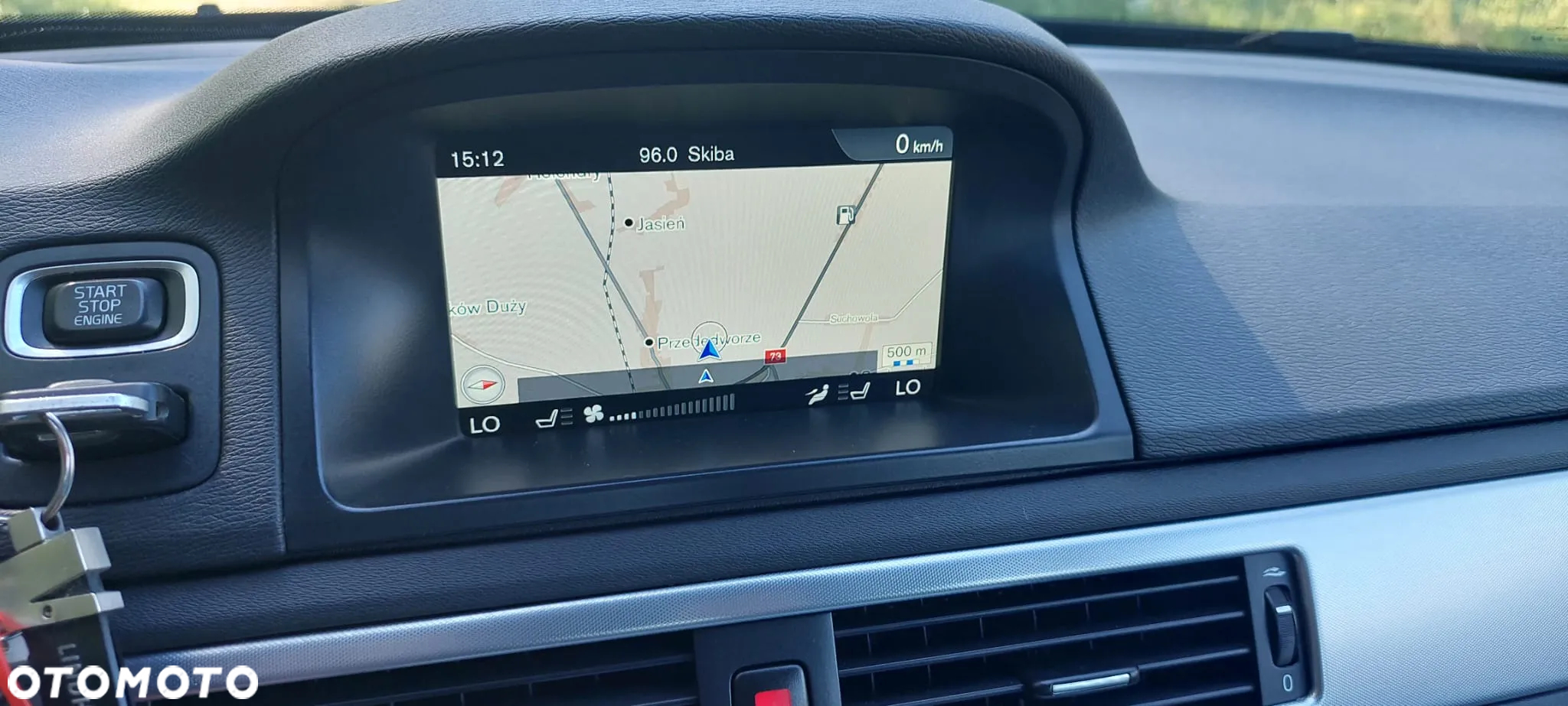 Volvo V70 D4 Drive-E Momentum - 23