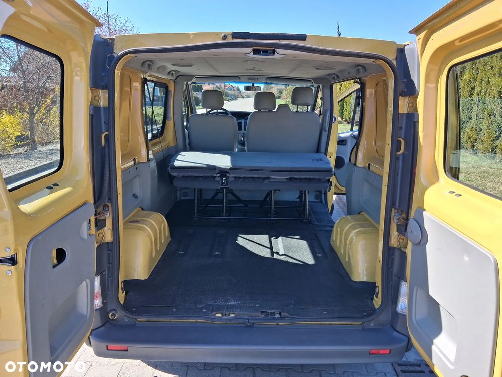 Opel Vivaro - 9