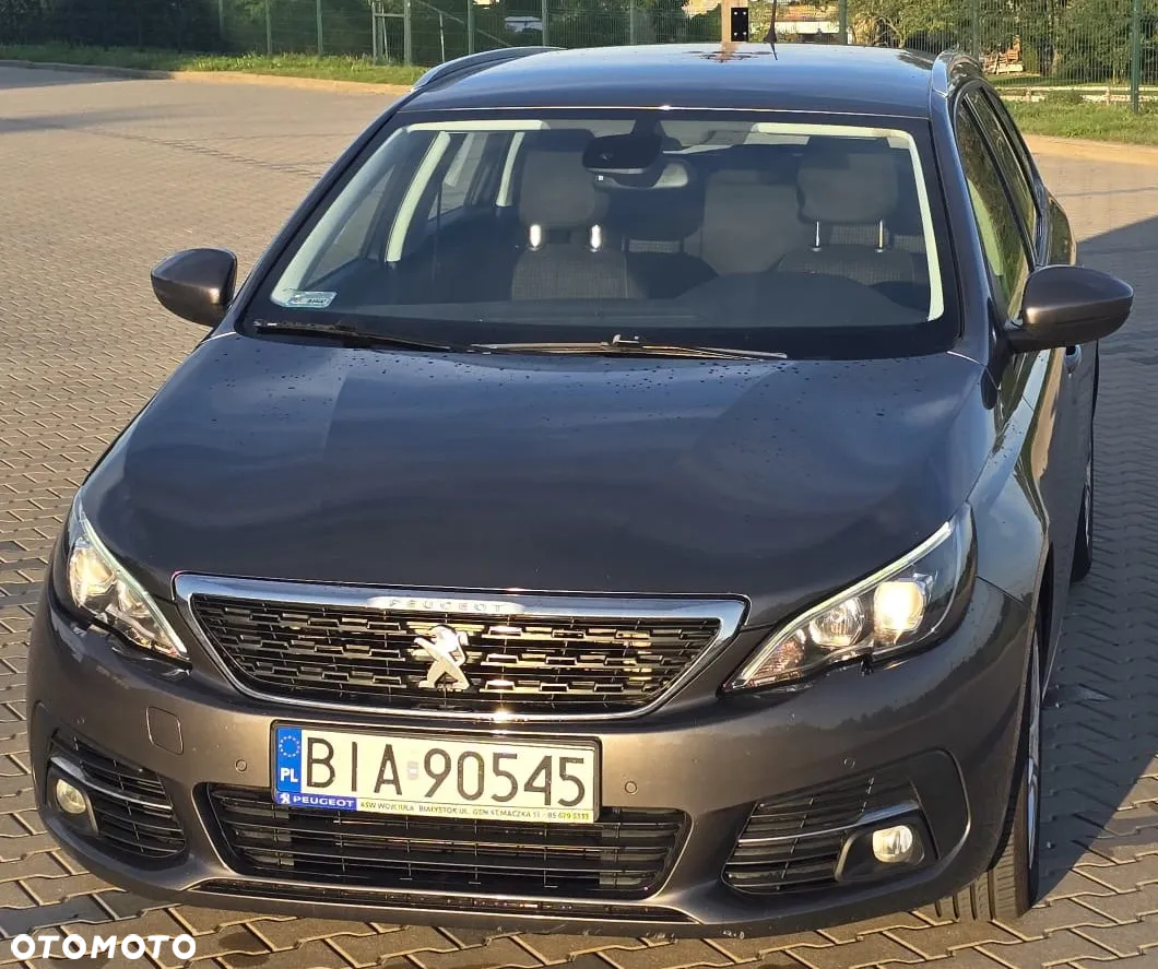Peugeot 308 1.2 PureTech Active S&S EAT6 - 4