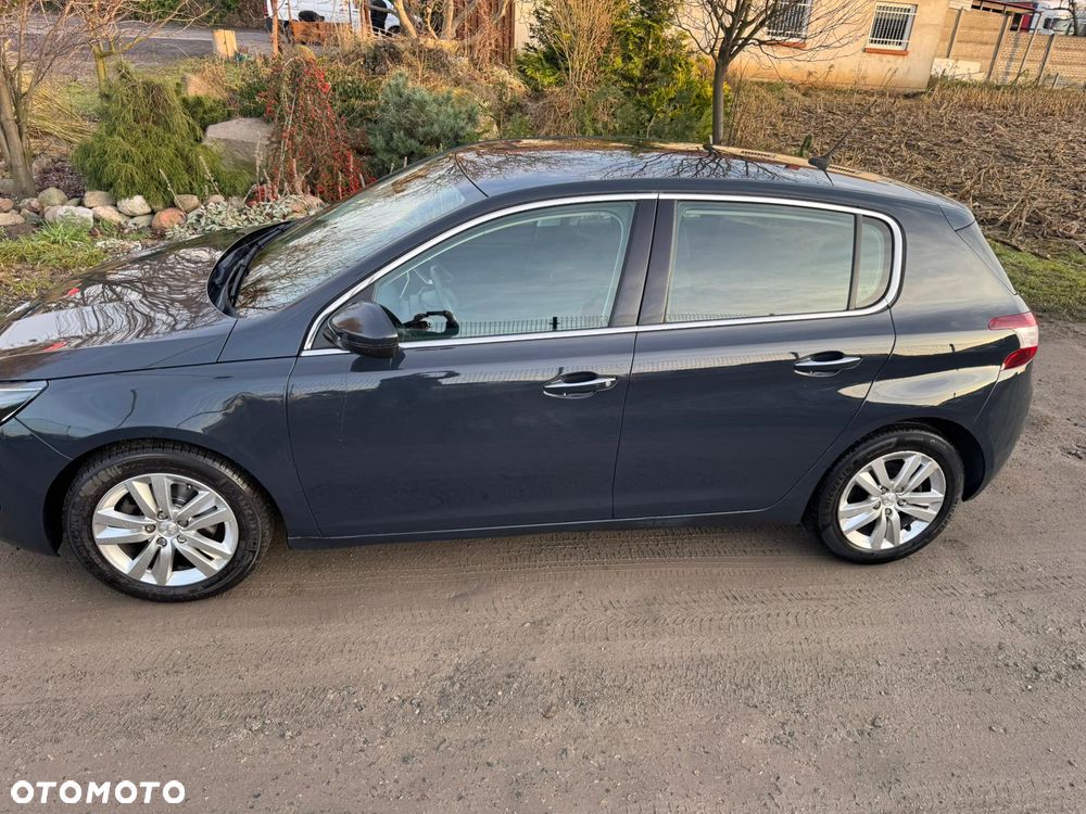 Peugeot 308 - 17