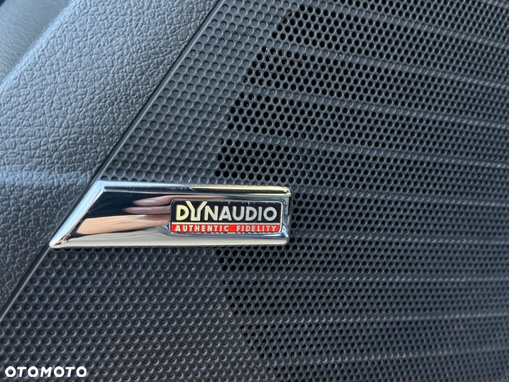 Volkswagen Tiguan - 35