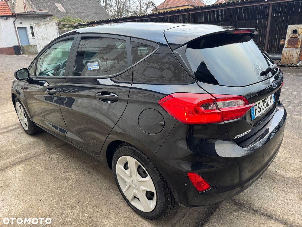 Ford Fiesta - 4
