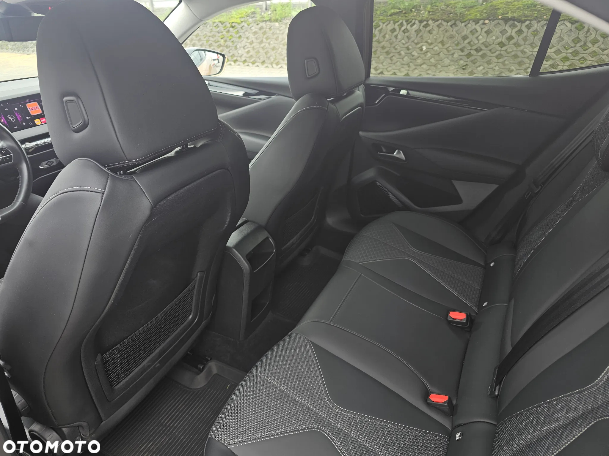 DS Automobiles DS 4 1.2 PureTech Bastille + - 15
