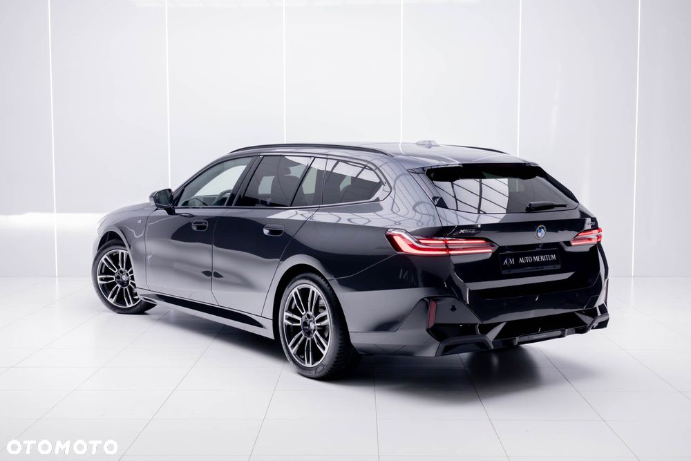 BMW Seria 5 520d xDrive mHEV M Sport Edition - 11