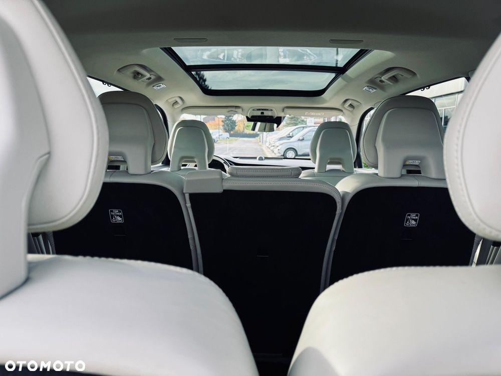 Volvo XC 90 B5 D AWD Inscription 7os - 23