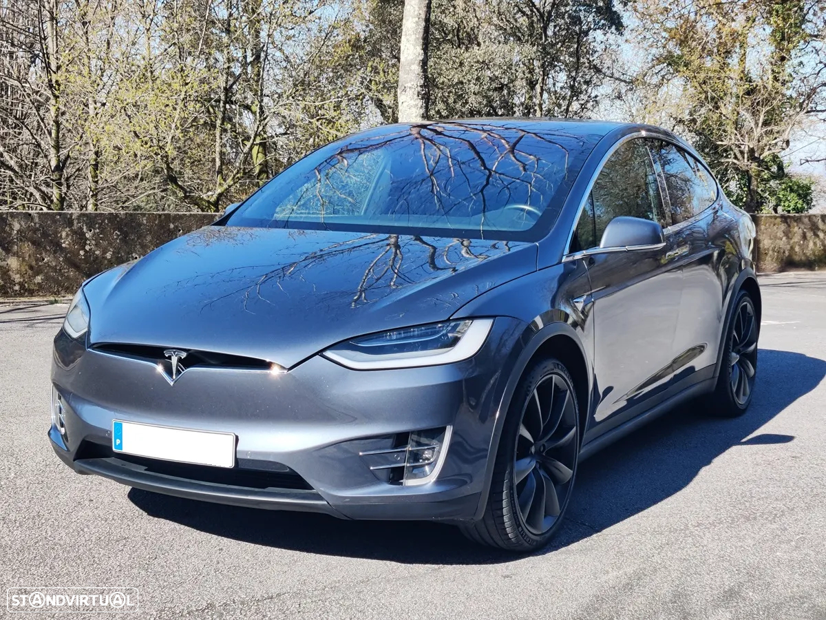 Tesla Model X Ludicrous Performance - 4