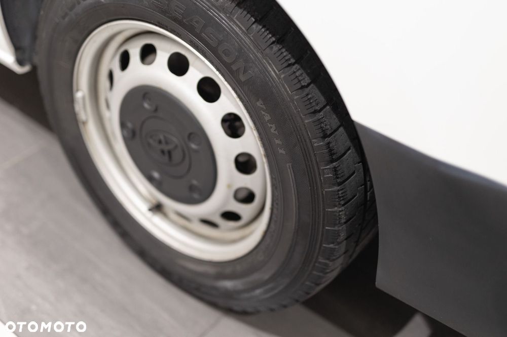 Toyota Proace Verso - 30