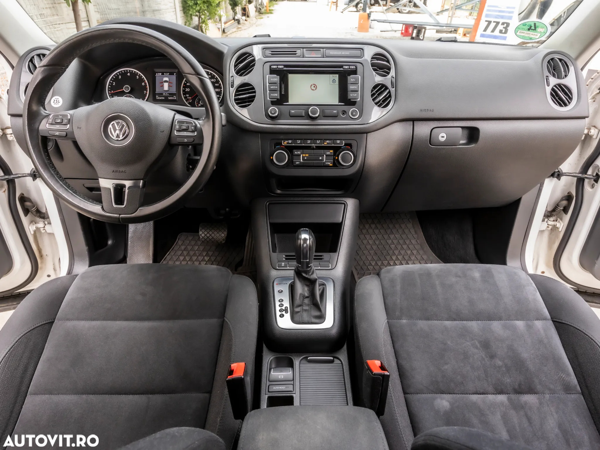 Volkswagen Tiguan 2.0 TSI 4Motion (BlueMotion Technology) DSG Comfortline - 17
