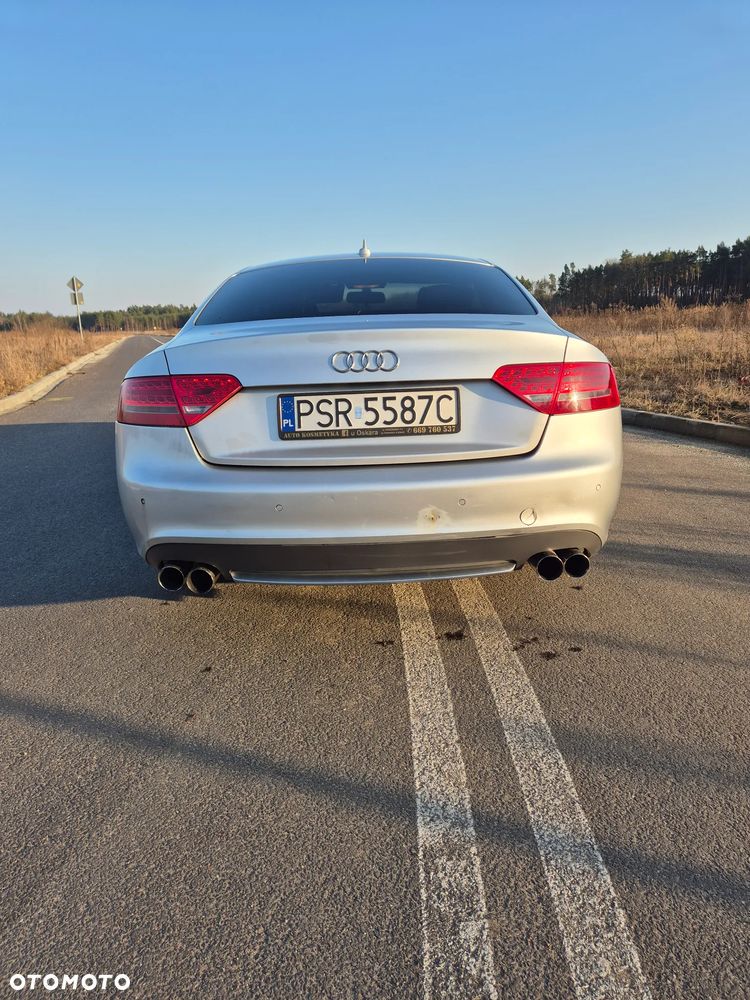 Audi A5 Coupé 2.0 TDI DPF quattro - 8