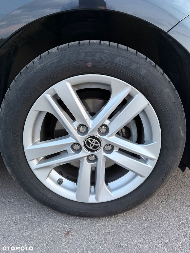Toyota Corolla 1.8 Hybrid Club - 30