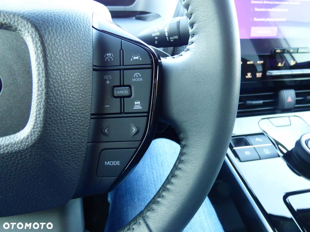 Subaru Solterra 71.4kWh Comfort - 12