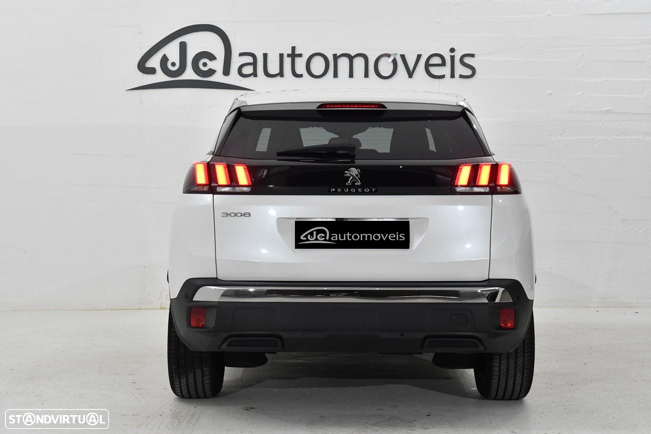 Peugeot 3008 1.2 PureTech Allure Pack EAT8 - 8